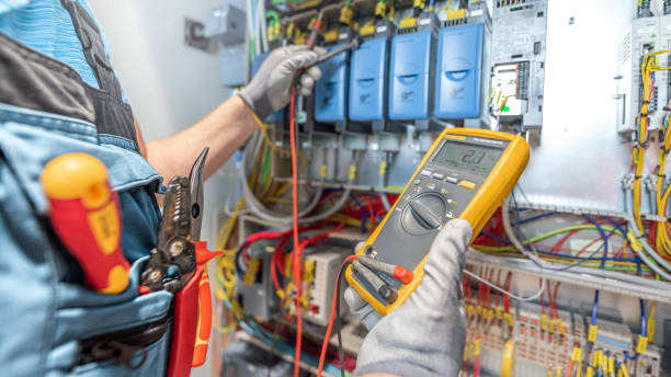 Best Commercial Electrician Services  in Arnold, MD